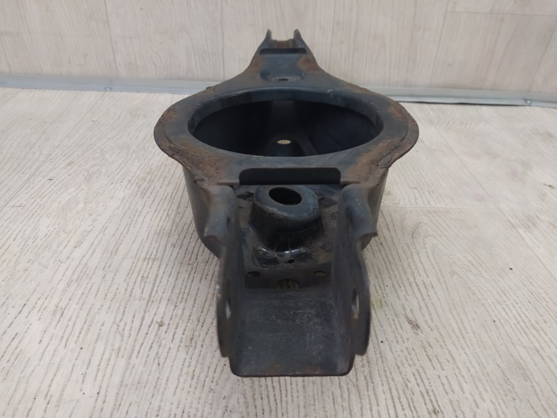 Рычаг задней подвески поперечный нижний левый PATHFINDER R52 12-21 2015 R52 3.5 VQ35DE