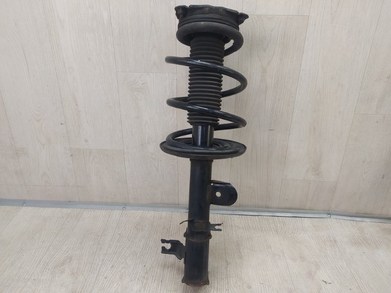 Амортизатор передний правый NISSAN PATHFINDER R52 12-21 2015 R52 3.5 VQ35DE E43023KA0A Б/У