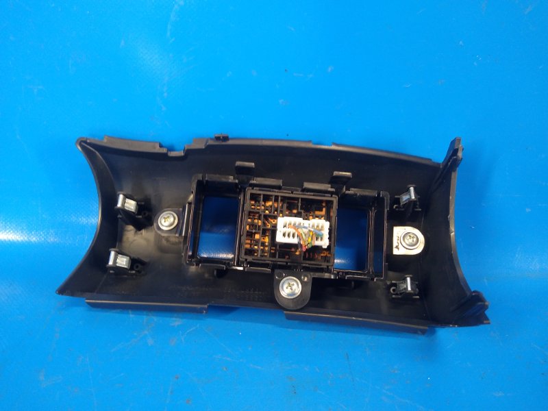 Накладка торпедо SENTRA B17 12-21 2013 1.8 MRA8DE