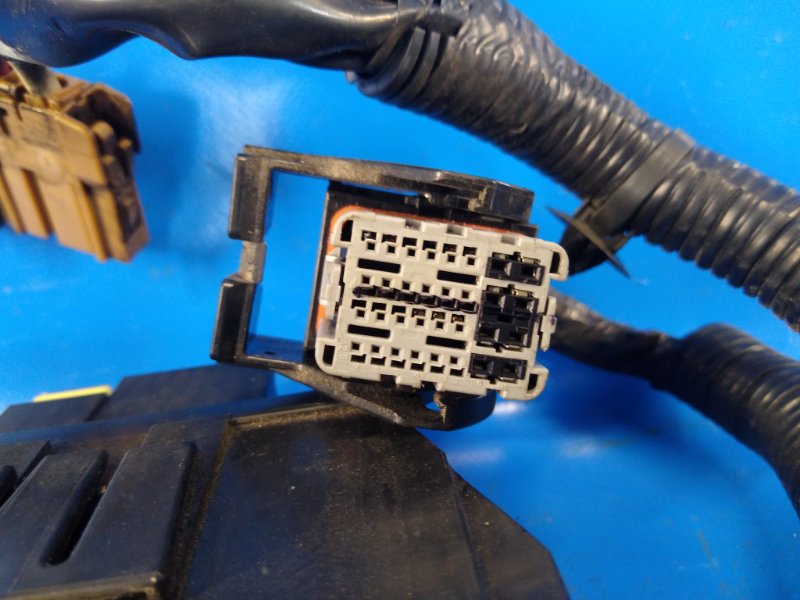 Блок предохранителей моторный отсек SENTRA B17 12-21 2013 1.8 MRA8DE