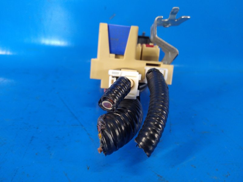 Блок предохранителей салон SENTRA B17 12-21 2013 1.8 MRA8DE