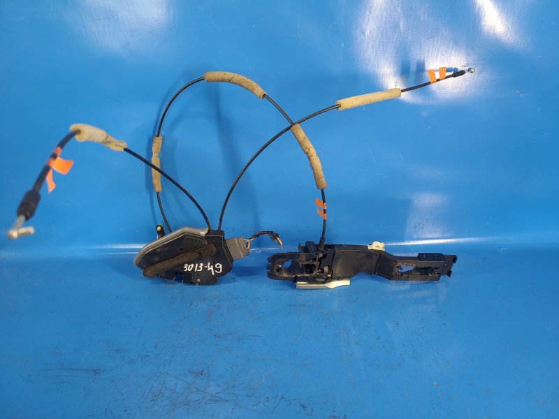 Замок двери передний левый NISSAN SENTRA B17 12-21 2013 1.8 MRA8DE 80501-3SG0A Б/У