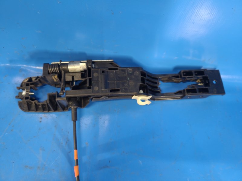 Замок двери передний левый SENTRA B17 12-21 2013 1.8 MRA8DE