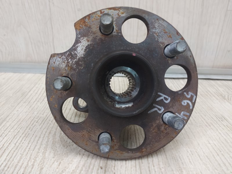 Запчасть ступица задняя TOYOTA VENZA 09-16 2009 3.5 2GR-FE 424100E021 Б/У Ступица задняя TOYOTA VENZA 09-16 2009 3.5 2GR-FE 424100E021 Б/У