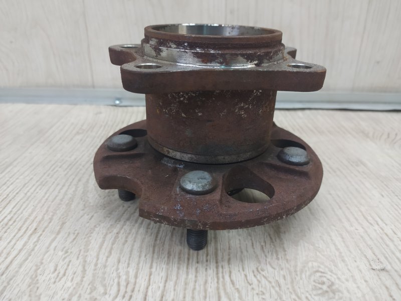 Ступица задняя VENZA 09-16 2009 3.5 2GR-FE Ступица задняя VENZA 09-16 2009 3.5 2GR-FE