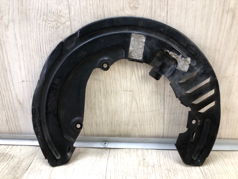 Защита тормозного диска передняя правая ATS 12-19 2014 2.0 LTG Защита тормозного диска передняя правая ATS 12-19 2014 2.0 LTG