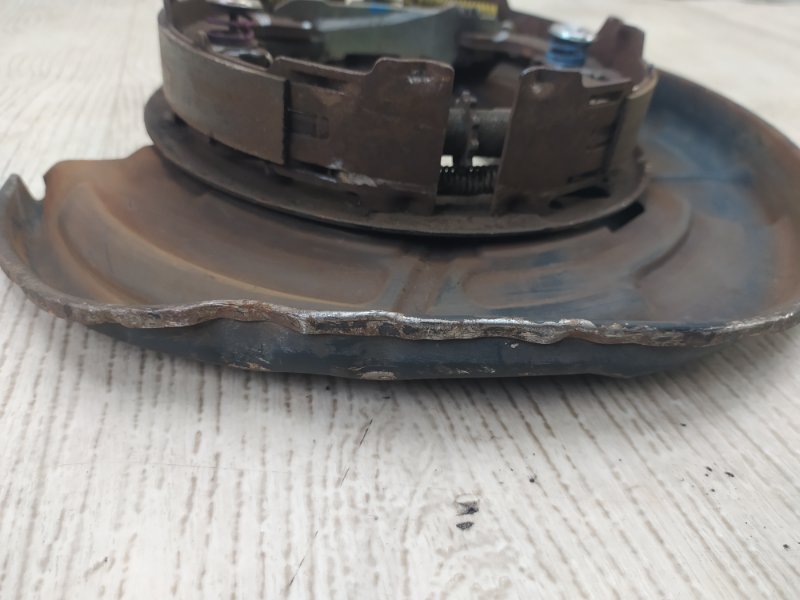 Тормозной механизм задний правый VENZA 09-16 2009 3.5 2GR-FE Тормозной механизм задний правый VENZA 09-16 2009 3.5 2GR-FE