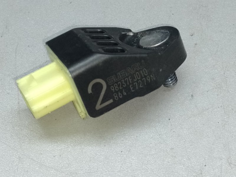 Датчик удара левый IMPREZA 11-17 2012 GJ 2.0 FB20B Датчик удара левый IMPREZA 11-17 2012 GJ 2.0 FB20B