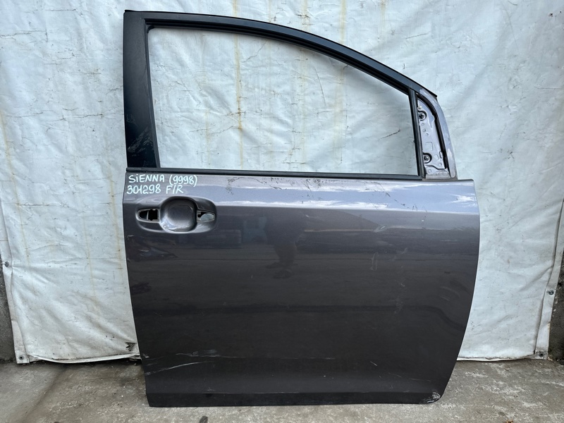 Запчасть дверь передняя правая TOYOTA SIENNA 11-16 2012 3.5 2GR-FE 67001-08040 Б/У Дверь передняя правая TOYOTA SIENNA 11-16 2012 3.5 2GR-FE 67001-08040 Б/У