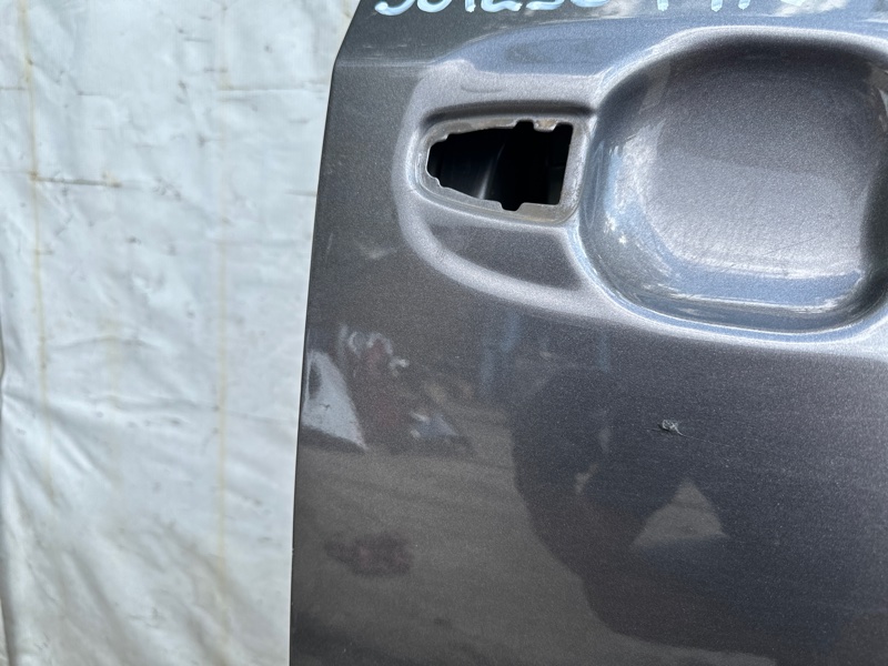 Дверь передняя правая SIENNA 11-16 2012 3.5 2GR-FE Дверь передняя правая SIENNA 11-16 2012 3.5 2GR-FE