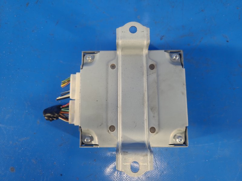 Блок электронный SUZUKI SX4 06-13 2.0 J20A