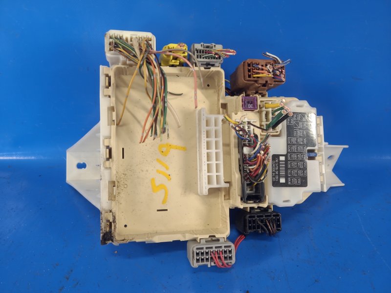 Запчасть блок предохранителей салон SUZUKI SX4 06-13 2008 2.0 J20A 36710-80JB0 Б/У Блок предохранителей салон SUZUKI SX4 06-13 2008 2.0 J20A 36710-80JB0 Б/У