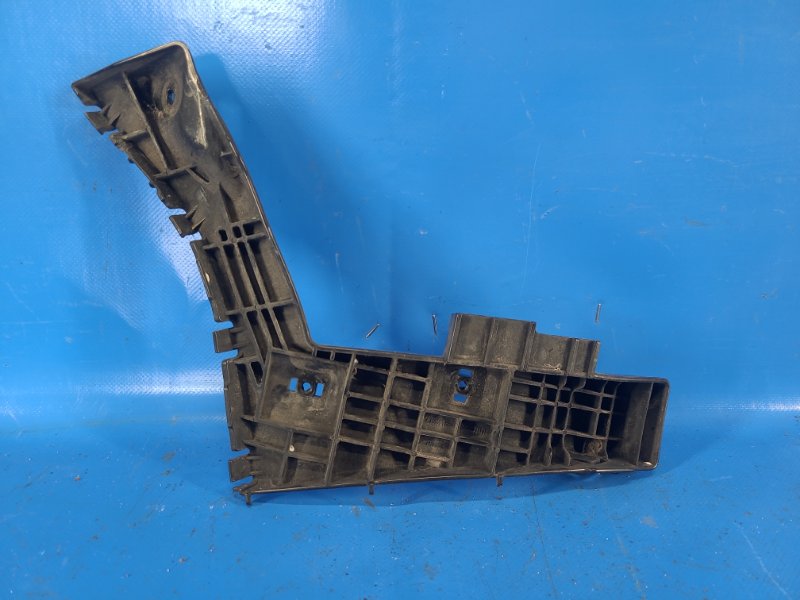 Кронштейн заднего бампера правый SX4 06-13 2008 2.0 J20A