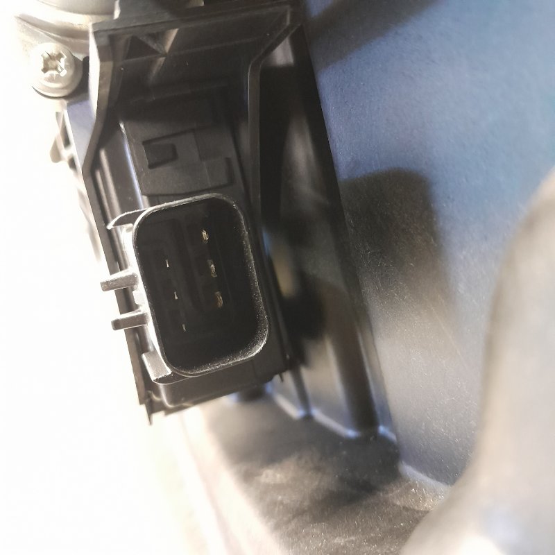 Стеклоподъемник передний левый DURANGO 11- (WD) Стеклоподъемник передний левый DURANGO 11- (WD)