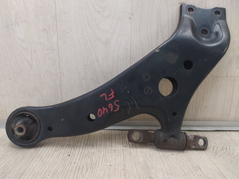 Рычаг передней подвески нижний передний левый VENZA 09-16 2009 3.5 2GR-FE