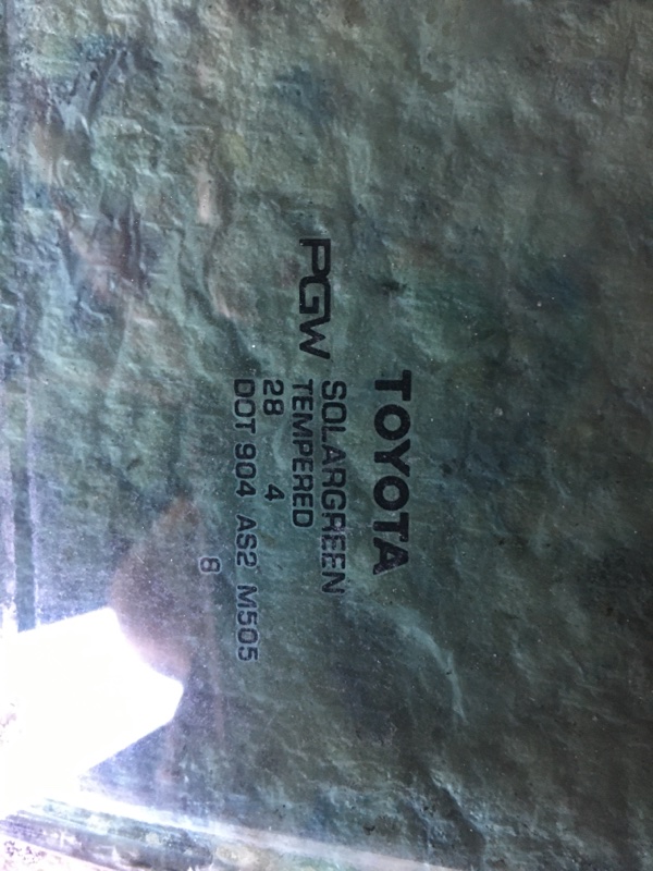 Стекло двери переднее левое SIENNA 11-16 2014 Внедорожник 3.5