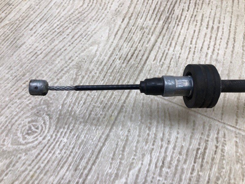 Трос стояночного тормоза задний правый KIA NIRO 16- 1.6 G4LE