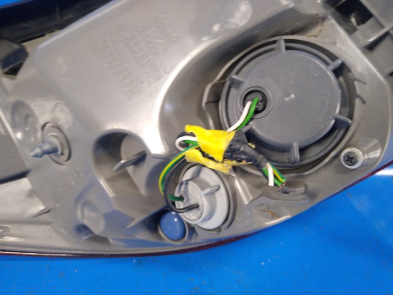 Фонарь наружный правый IS250/350 05-13 2013 GSE20L 2.5 4GR-FSE