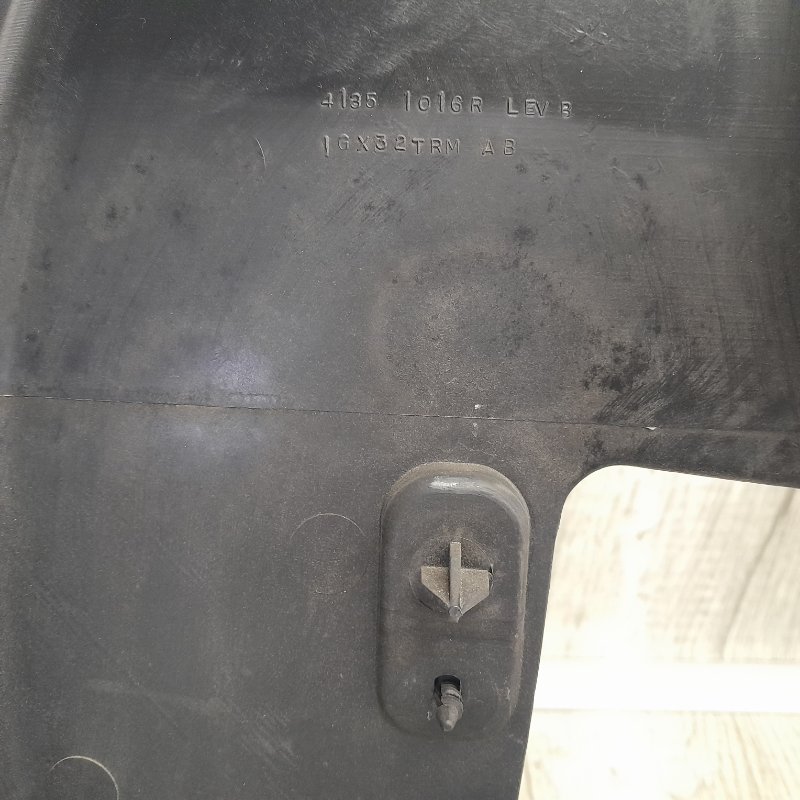 Накладка двери внутренняя задняя правая DURANGO 11- (WD) Накладка двери внутренняя задняя правая DURANGO 11- (WD)