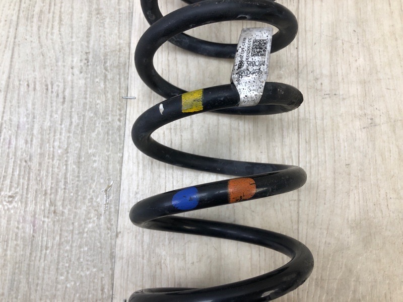 Пружина задней подвески KIA NIRO 16- 1.6 G4LE