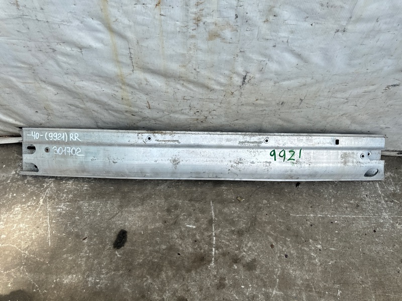 Усилитель заднего бампера CAMRY 40 06-11 2009 3.5 2GR-FE