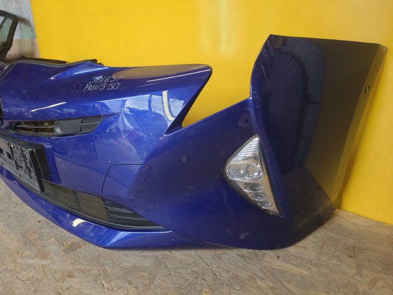 Бампер передний TOYOTA PRIUS 16-