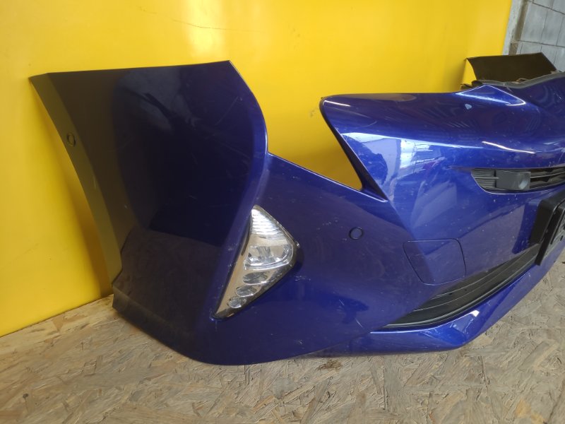 Бампер передний PRIUS 16-