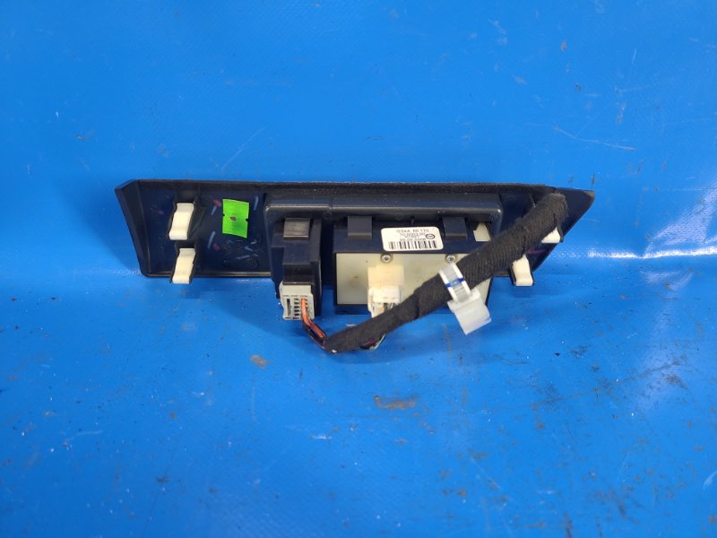 Кнопка открывания багажника внутренняя MAZDA 6 GH 07-12 2.5 L (L5-VE)