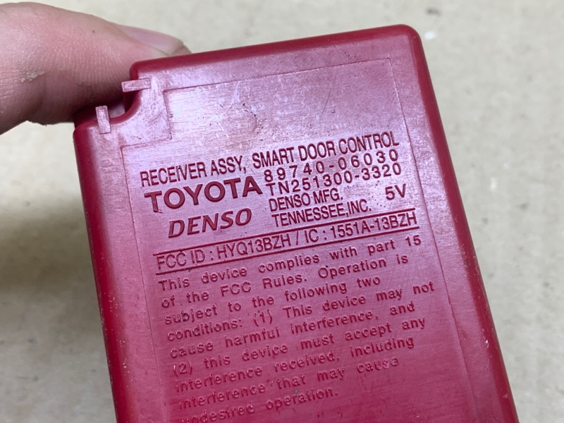 Блок управления центральным замком CAMRY 40 06-11 2009 3.5 2GR-FE