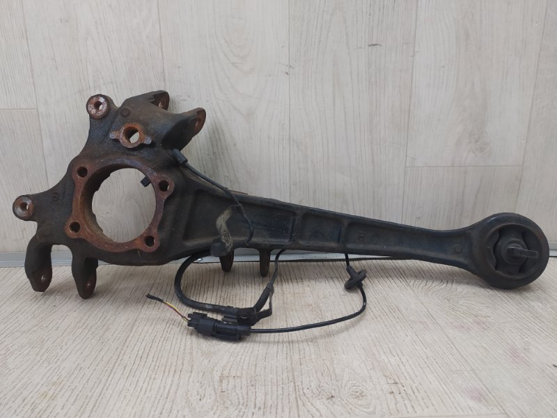 Рычаг задней подвески продольный задний правый MITSUBISHI OUTLANDER XL 05-13 2010 3.0 6B31 4125A034 Б/У