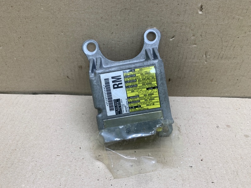 Блок управления AIRBAG CAMRY 40 06-11 2009 3.5 2GR-FE Блок управления AIRBAG CAMRY 40 06-11 2009 3.5 2GR-FE