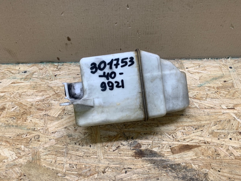 Резонатор воздушного фильтра TOYOTA CAMRY 40 06-11 2009 3.5 2GR-FE 17805-0P010 Б/У