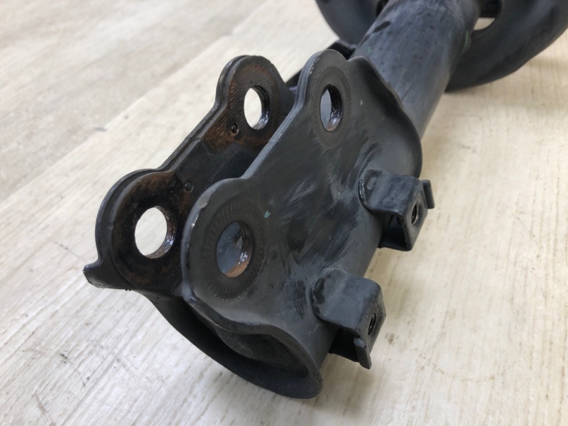 Амортизатор передний правый FORTE/CERATO TD 08-13 2011 TD 2.0 G4KD