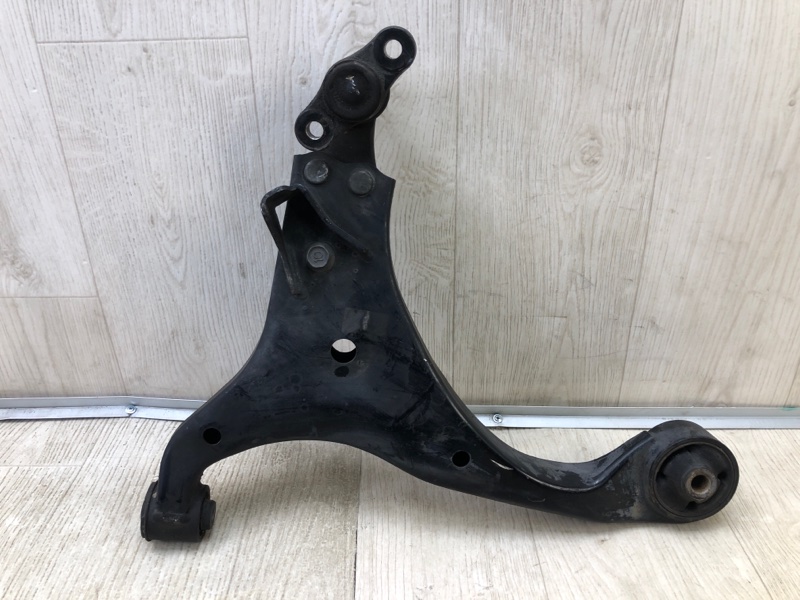 Рычаг передней подвески нижний левый KIA FORTE/CERATO TD 08-13 2011 TD 2.0 G4KD 545001M100 Б/У