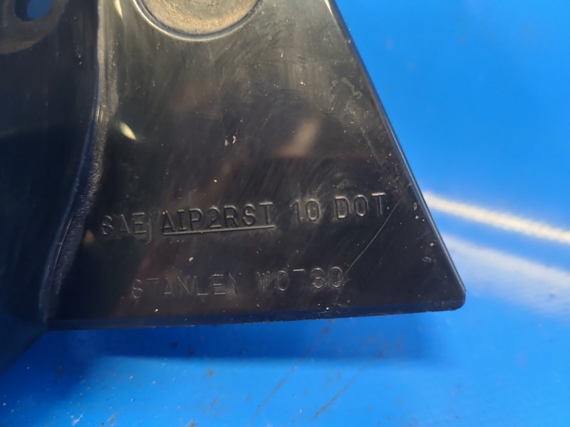 Фонарь наружный левый MIRAGE 13- 2013 1.2 3A92