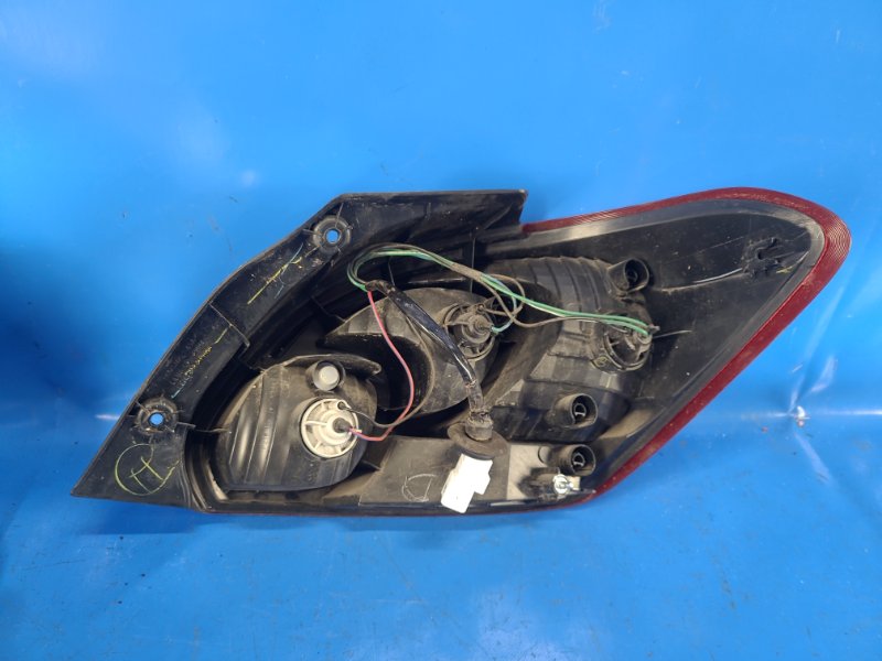 Фонарь наружный левый MIRAGE 13- 2013 1.2 3A92