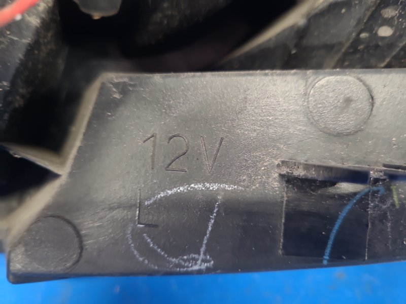 Фонарь наружный левый MIRAGE 13- 2013 1.2 3A92