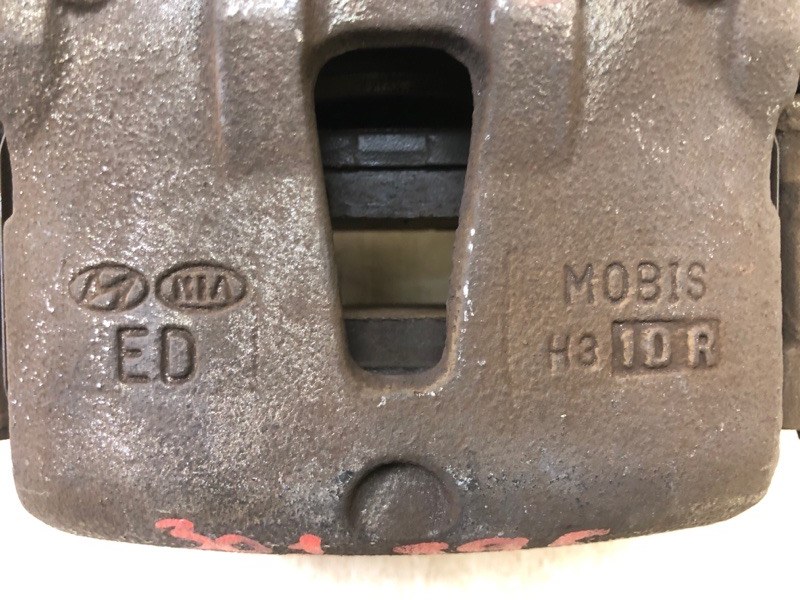 Суппорт тормозной передний правый FORTE/CERATO TD 08-13 2011 TD 2.0 G4KD