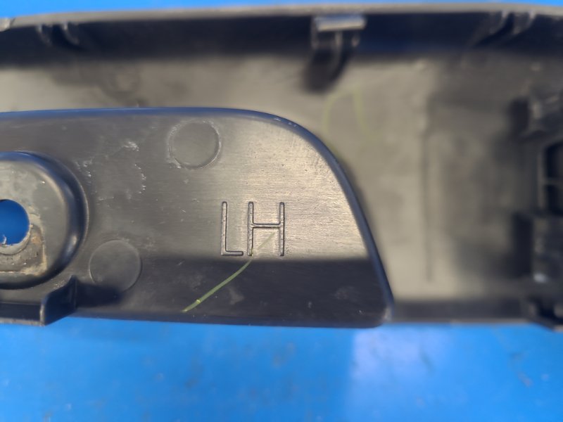 Блок управления стеклоподъемниками левый MITSUBISHI MIRAGE 13- 1.2 3A92