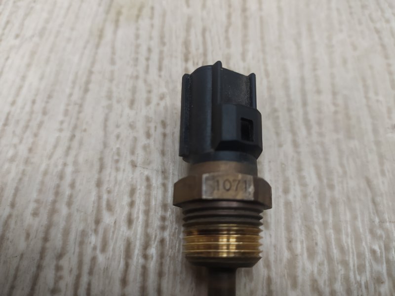 Датчик температуры охлаждающей жидкости OUTLANDER XL 05-13 2010 3.0 6B31