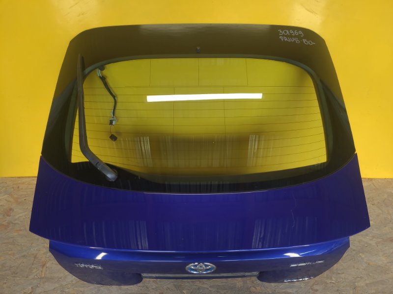 Крышка багажника TOYOTA PRIUS 16- Крышка багажника TOYOTA PRIUS 16-