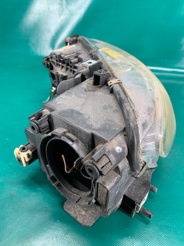 Фара правая 6 GG 02-07 2003 2.3