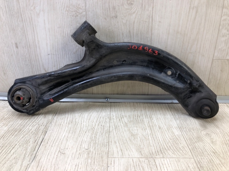 Рычаг передней подвески нижний правый NISSAN NV200 USA 13- 2013 2.0 MR20DE 545003SH2A Б/У