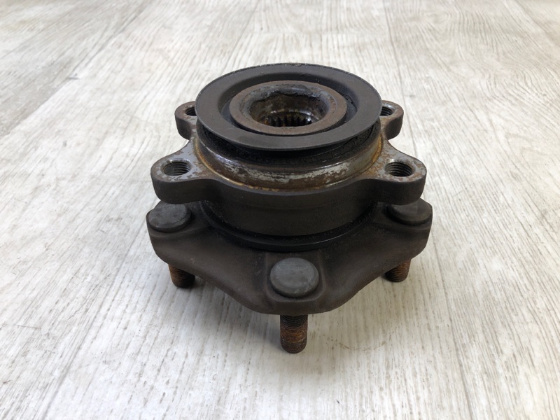 Ступица передняя NISSAN NV200 USA 13- 2013 2.0 MR20DE 402023SH0A Б/У