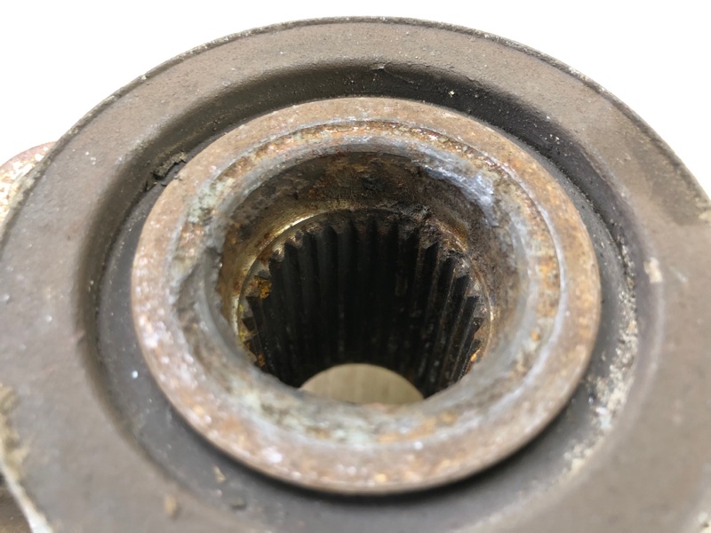 Ступица передняя NISSAN NV200 USA 13- 2.0 MR20DE