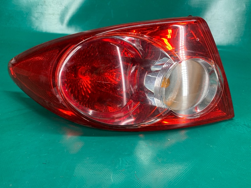 Фонарь наружный левый MAZDA 6 GG 02-07 2003 2.3 GK2A-51-160C Б/У