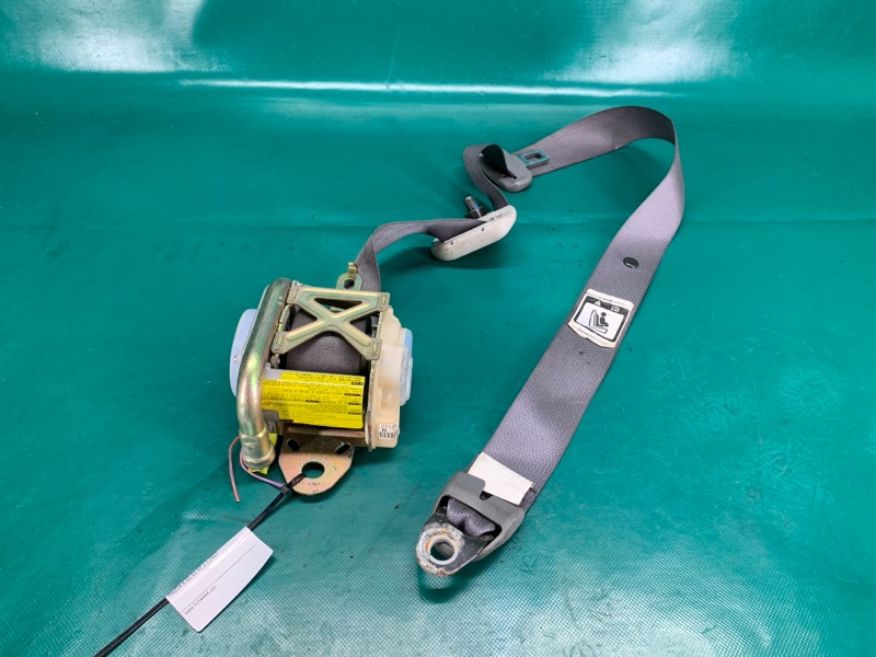 Ремень безопасности правый MAZDA 6 GG 02-07 2003 2.3 GK2A-57-L30C 72 Б/У