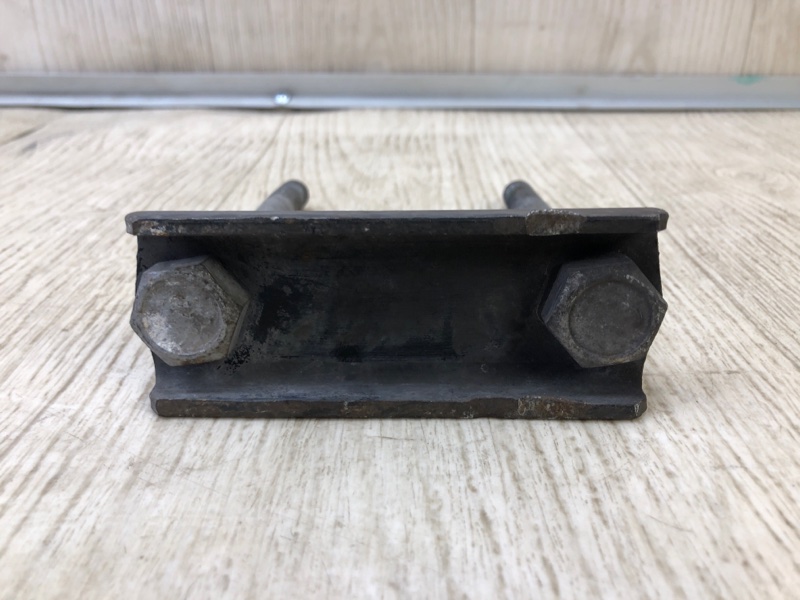 Крепление рессоры NISSAN NV200 USA 13- 2.0 MR20DE