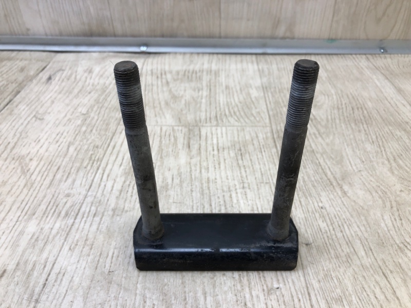 Крепление рессоры NV200 USA 13- 2013 2.0 MR20DE