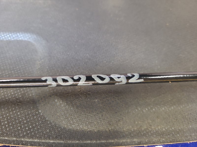 Упор капота PRIUS 16- Упор капота PRIUS 16-